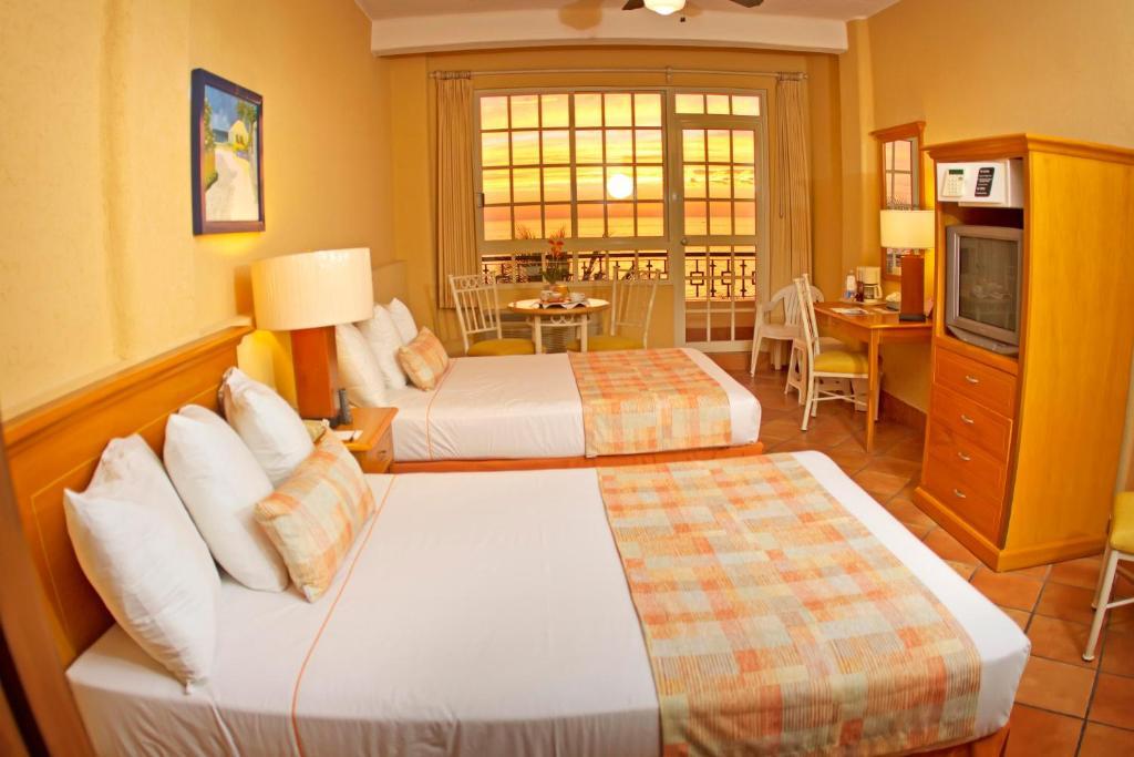 Best Western Posada Freeman Centro Histórico Mazatlán Habitación foto